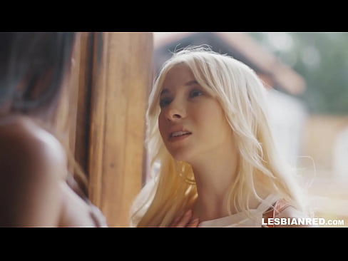 ❤️ دختر چند ماه بعد به خانه می آید و در نهایت بیدمشک نامادری اش را می خورد ❤❌ پورنو در fa.zoomporno.ru ❌❤